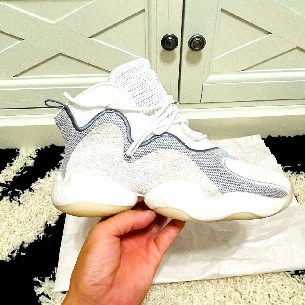 NWOT Men’s Size 6.5 (European Size 39.5) Adidas Crazy BYW Basketball Shoes White - Picture 5 of 15